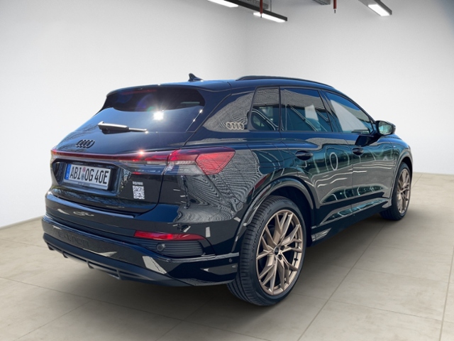 Q4 e-tron 45 basis S-line Assistenz Pro