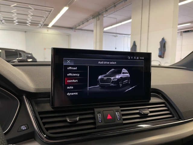 Q5 40 TDI quattro S line RK