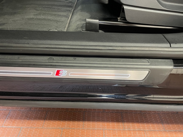 Q5 40 TDI quattro S line RK
