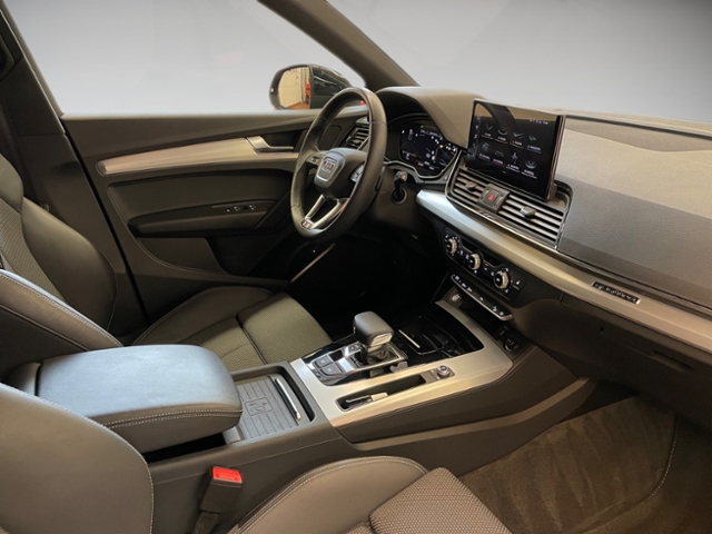 Q5 40 TDI quattro S line RK