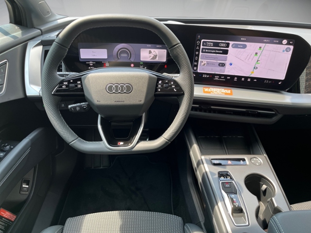 Q4 e-tron Performance 210 kW KLIMA LED NAVI ALU
