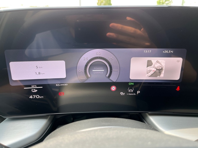 Q4 e-tron Performance 210 kW KLIMA LED NAVI ALU