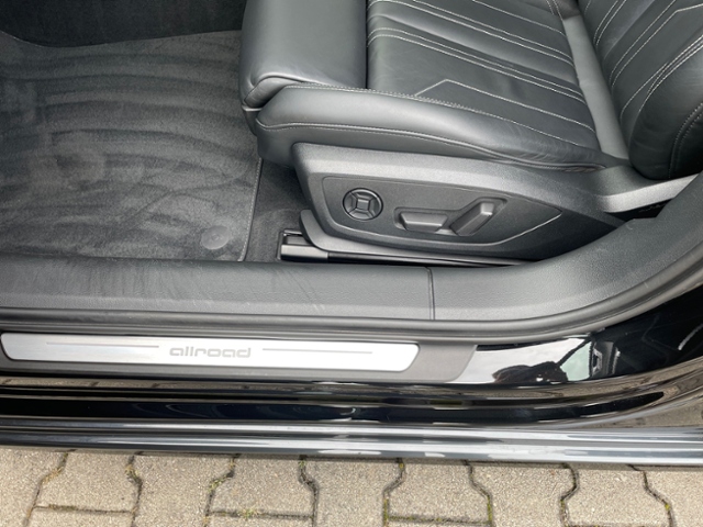 A6 allroad quattro 55 TDI 55 TDI Matrix