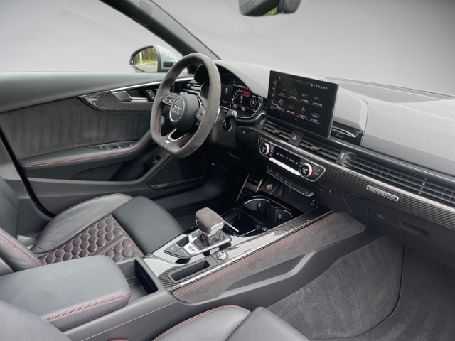 RS4 Avant 2.9 TFSI quattro PD Matrix