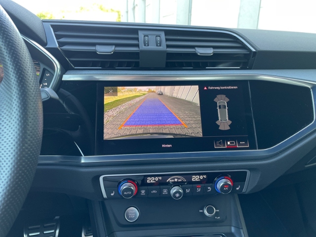 Q3 45 TFSI quattro S line KLIMA NAVI LEDER ALU
