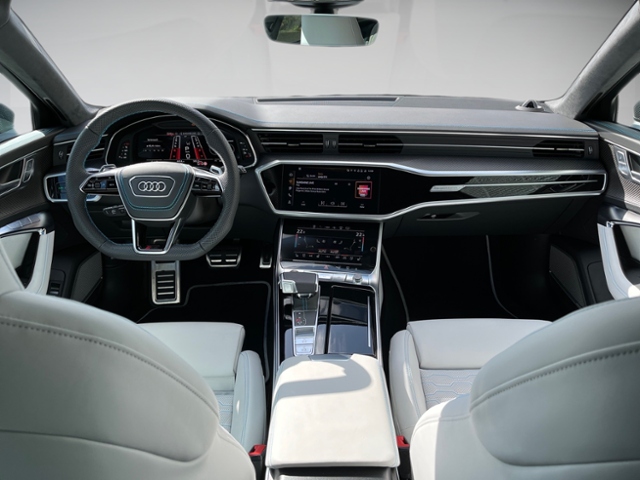 RS6 Avant 4.0 TFSI quattro performance Tiptronic