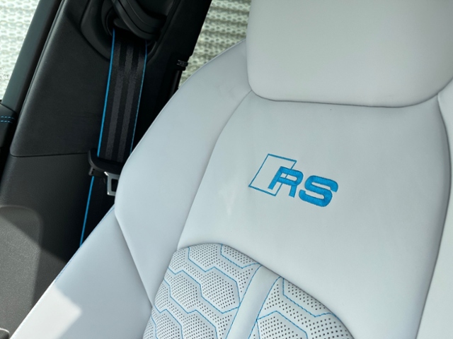 RS6 Avant 4.0 TFSI quattro performance Tiptronic