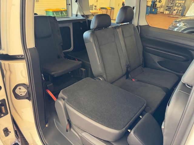 Caddy  Maxi Life 7-Sitzer 1.5 l TSI DSG KLIMA LE