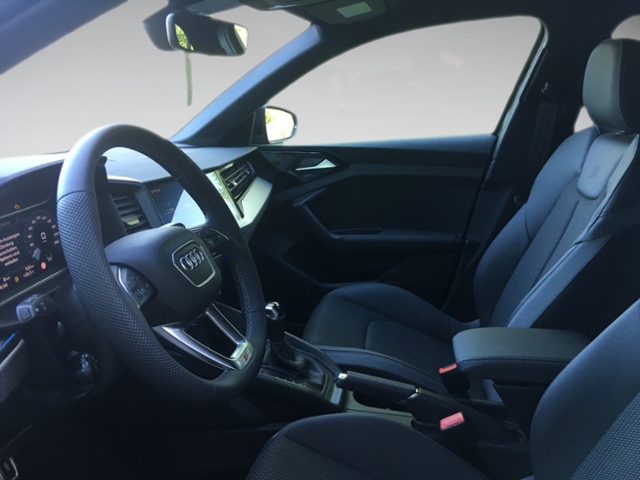 A1 Sportback S line 40 TFSI 152(207) kW(PS) S tr