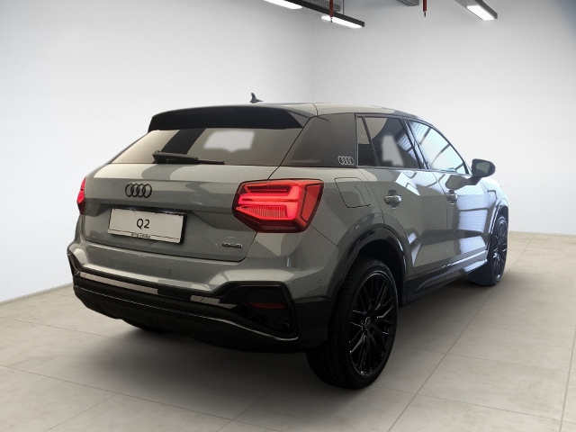 Q2 S line 40 TFSI quattro 140(190) kW(PS) S tron