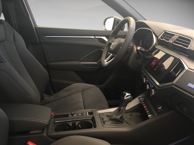 Q3 S line 35 TFSI 110(150) kW(PS) S tronic KLIMA