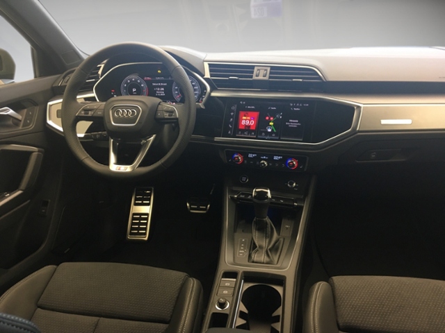 Q3 S line 35 TFSI 110(150) kW(PS) S tronic KLIMA