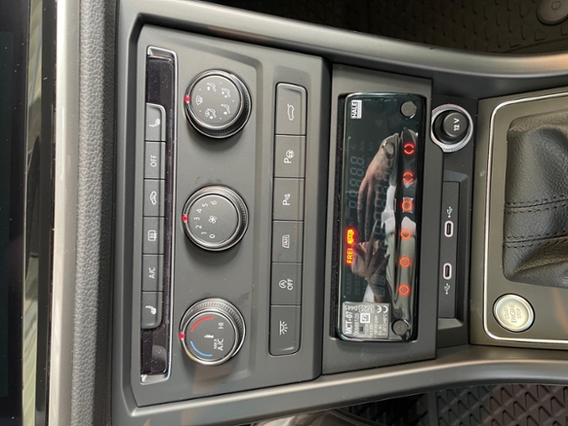 Touran Trendline 2,0 l TDI SCR 110 kW (150 PS) 7