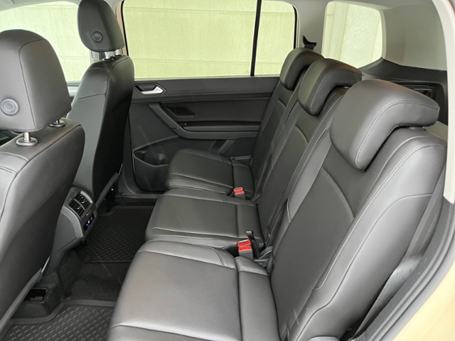 Touran Trendline 2l TDI *TaxameterVorb*Carplay*
