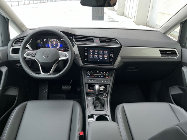 Touran Trendline 2l TDI *TaxameterVorb*Carplay*