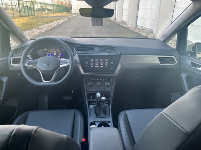 Touran Trendline 2l TDI *TaxameterVorb*Carplay*