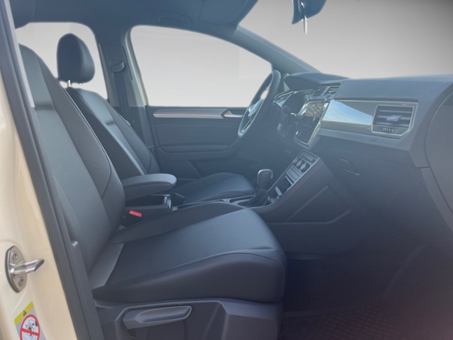Touran Trendline 2l TDI *TaxameterVorb*Carplay*